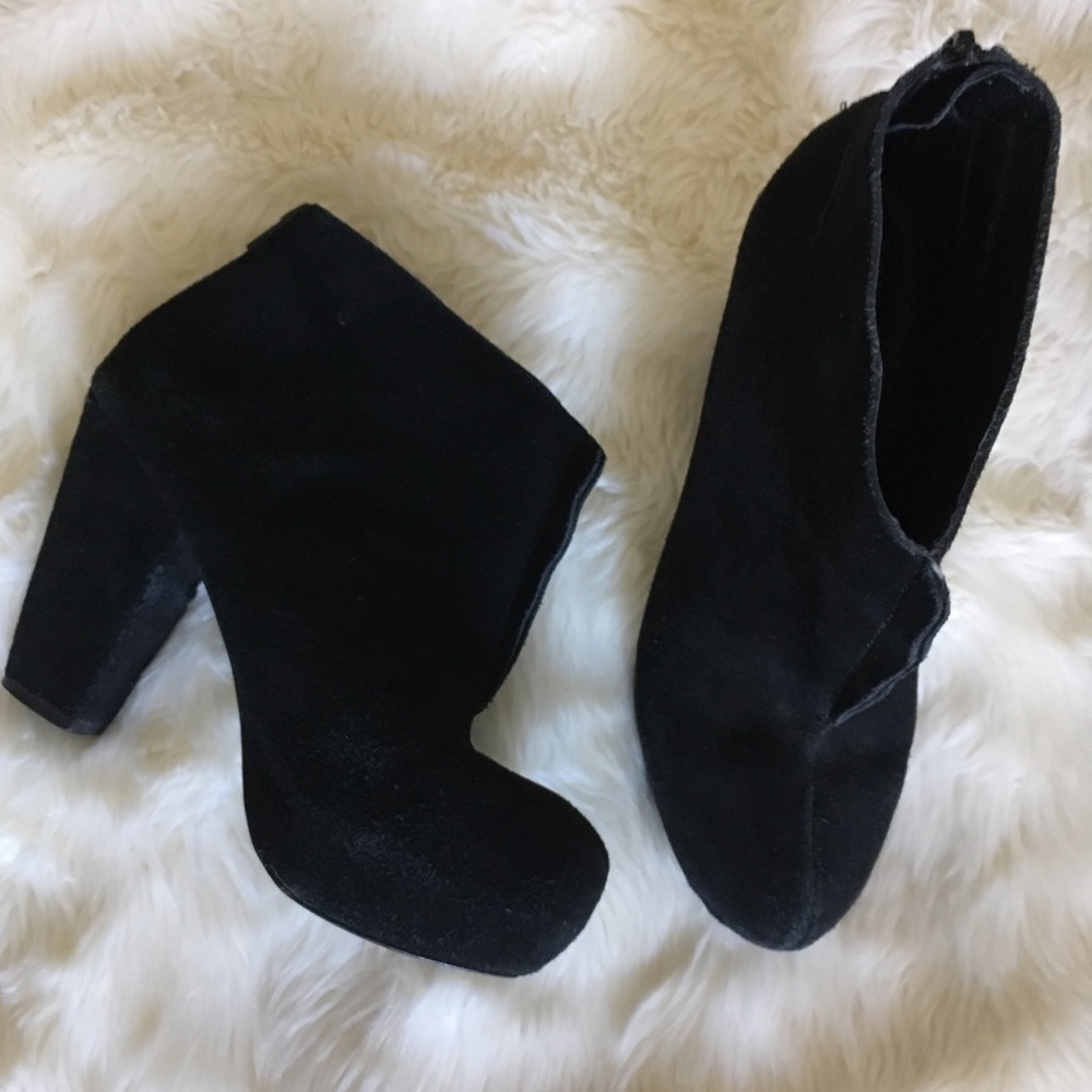 Kelsi Dagger Mclaine Suede Booties